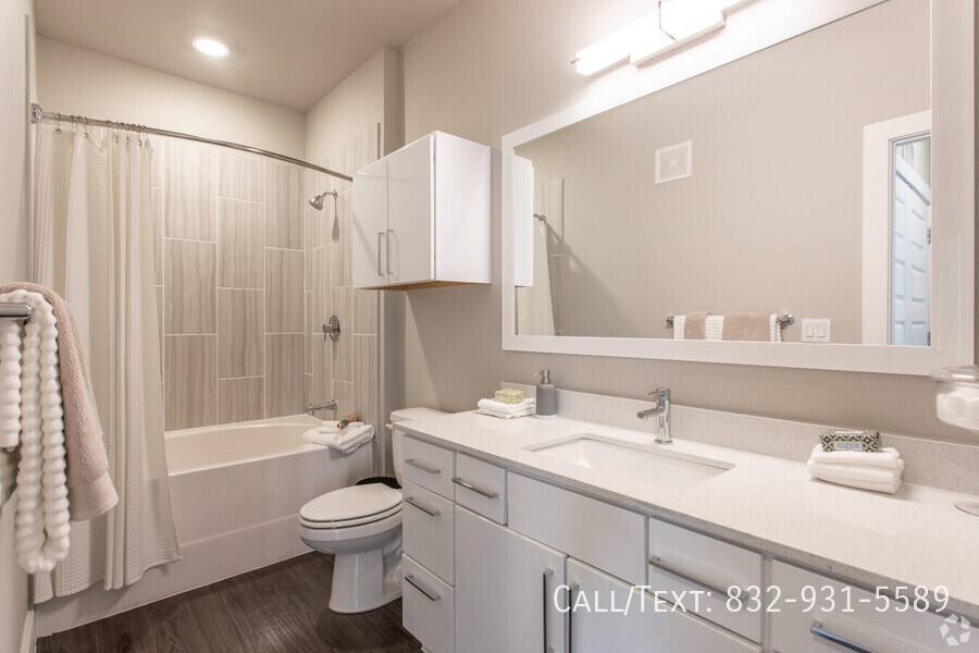 Apartment for rent at 1600 Whiteback Dr #GH3, Houston, TX 77084