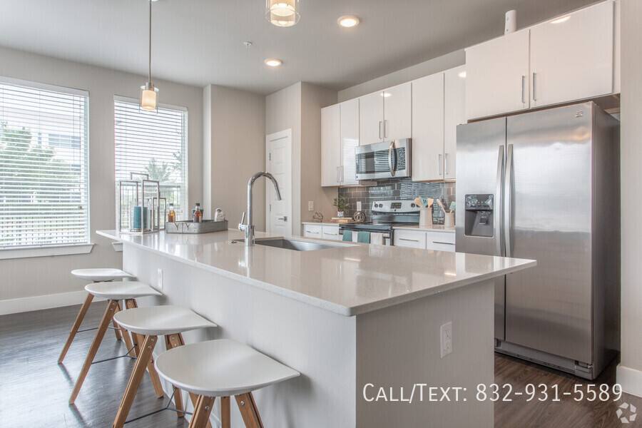 Apartment for rent at 1600 Whiteback Dr #GH3, Houston, TX 77084