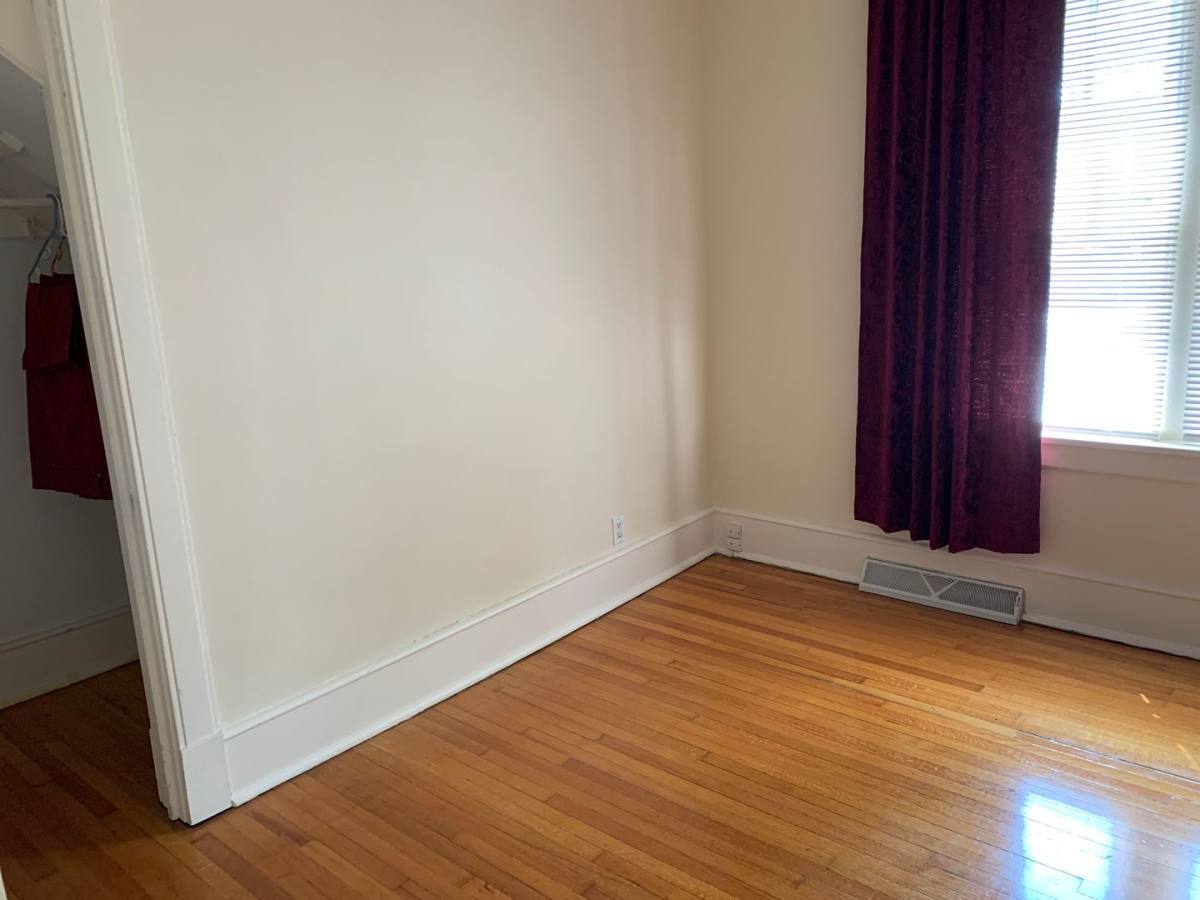 Apartment for rent at 417-419 E Canedy St, Springfield, IL 62703