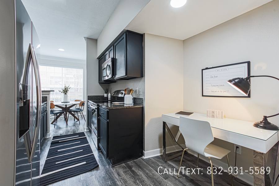 Apartment for rent at 5335 W Loop S, Houston, TX 77081