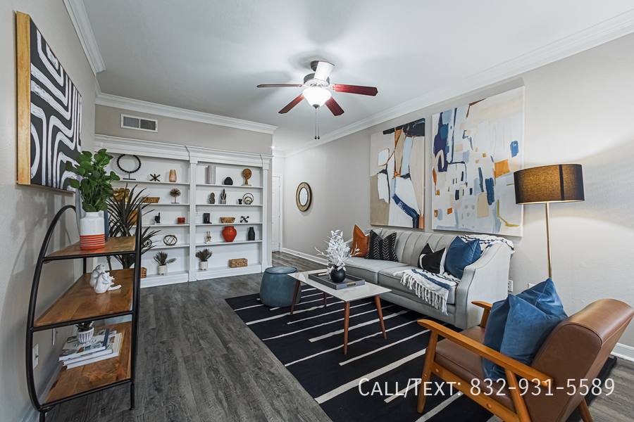 Apartment for rent at 5335 W Loop S, Houston, TX 77081