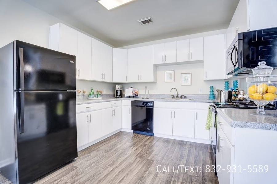 Apartment for rent at 5101 Martin Luther King Blvd #MO54, Houston, TX 77021