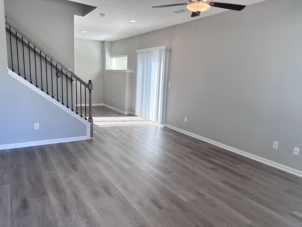 Townhouse for rent at 603 Pampas St, Pleasant Hill, MO 64080
