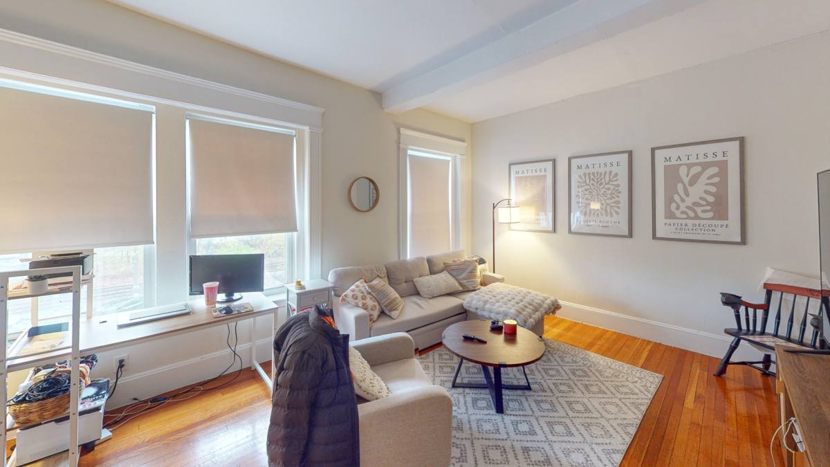 Apartment for rent at 1595 Beacon St #10, Brookline, MA 02446