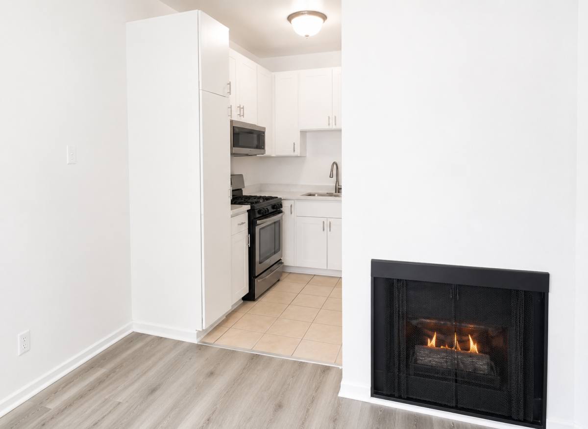 Apartment for rent at 14805 Magnolia Blvd, Sherman Oaks, CA 91403