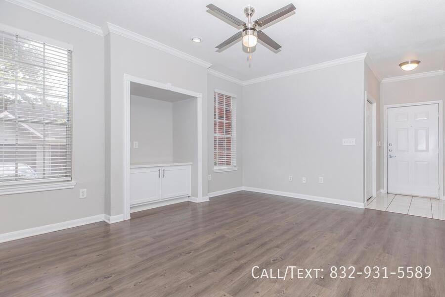 Apartment for rent at 2707 Dunvale Rd #TPPT3, Houston, TX 77063