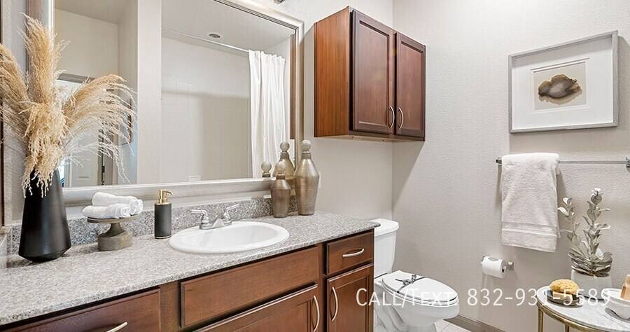 Apartment for rent at 12076 Broadway St #RAPTC2, Pearland, TX 77584