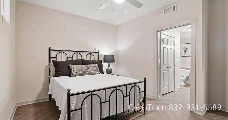 Apartment for rent at 12076 Broadway St #RAPTC2, Pearland, TX 77584
