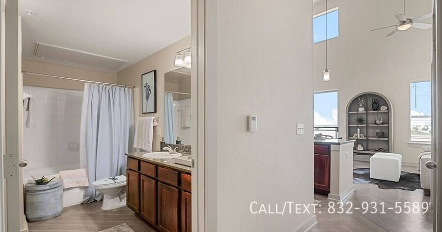 Apartment for rent at 12076 Broadway St #RAPTC2, Pearland, TX 77584