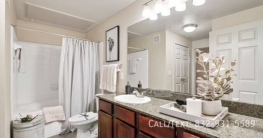 Apartment for rent at 12076 Broadway St #RAPTC2, Pearland, TX 77584
