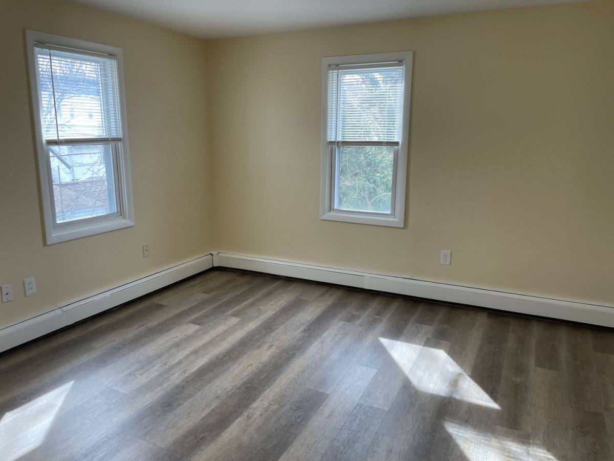 Apartment for rent at 275-281 Front St, Woonsocket, RI 02895