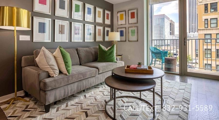 Apartment for rent at 1999 Main St #SOM1, Houston, TX 77002