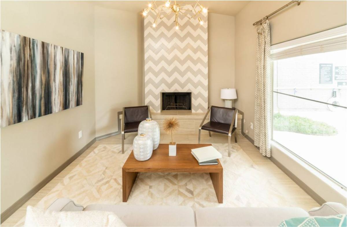 Apartment for rent at 407 Greens Rd, Houston, TX 77060