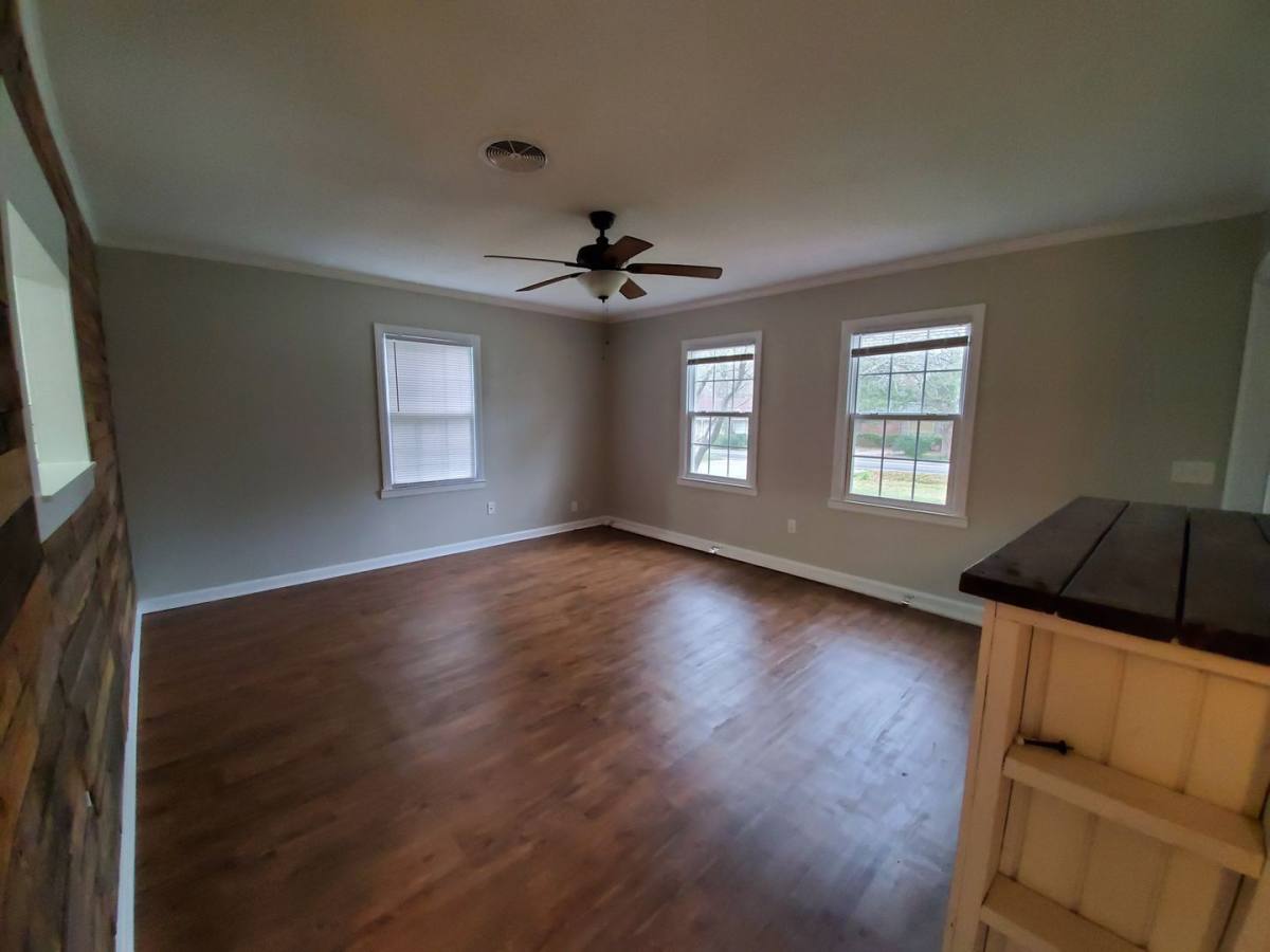 House for rent at 6 Deanna Dr, Statesboro, GA 30458