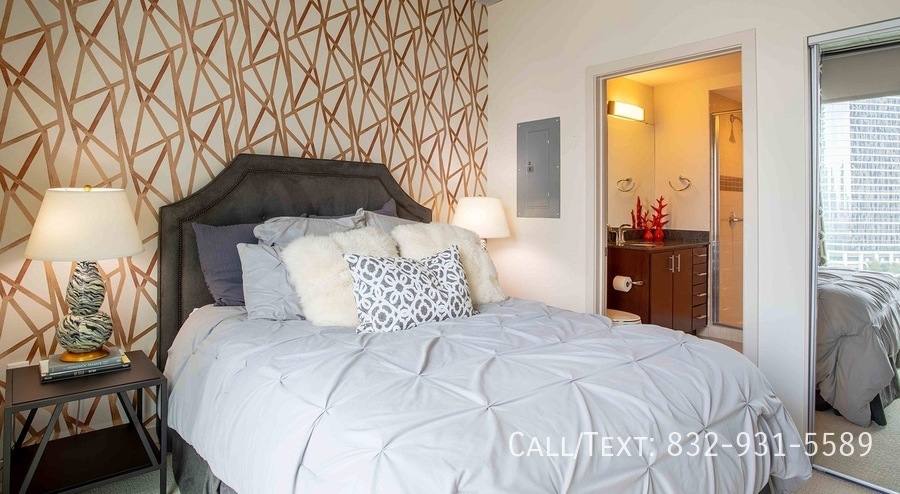 Apartment for rent at 1999 Main St #SOM2, Houston, TX 77002