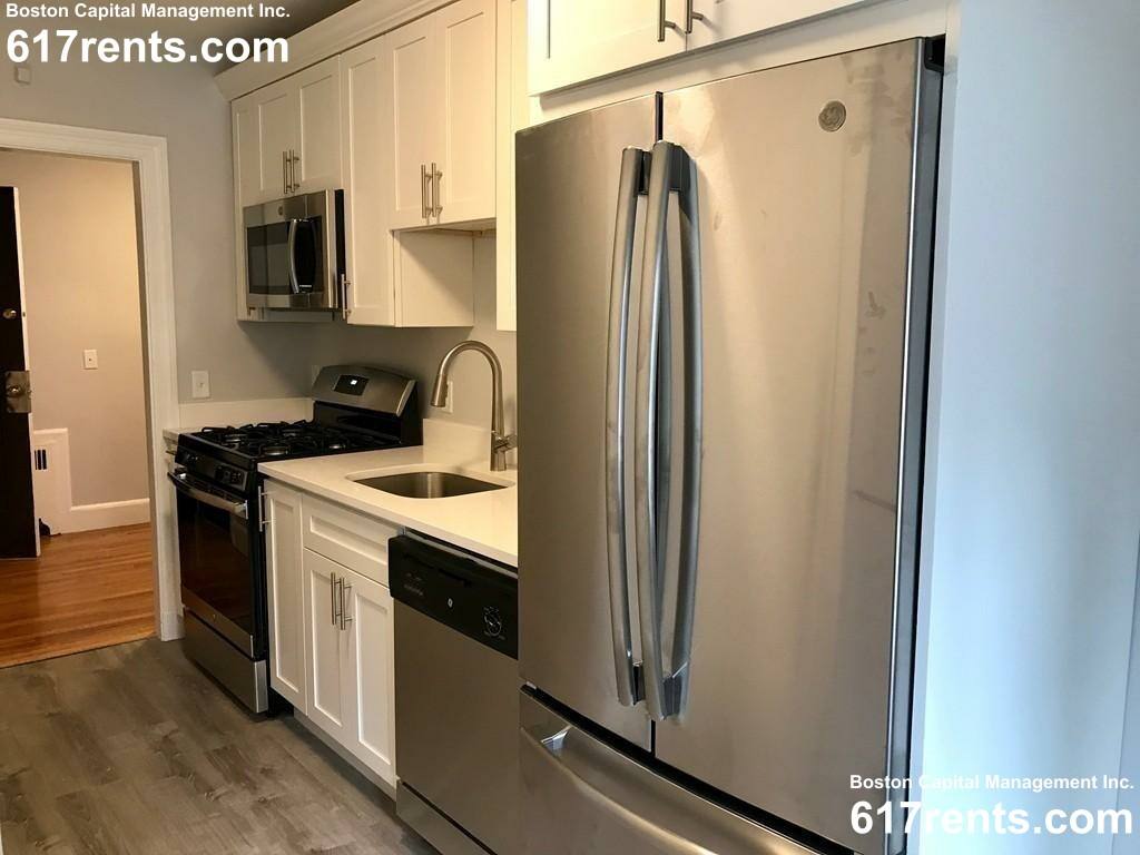 Apartment for rent at 14 Mount Ida #5, Newton, MA 02458