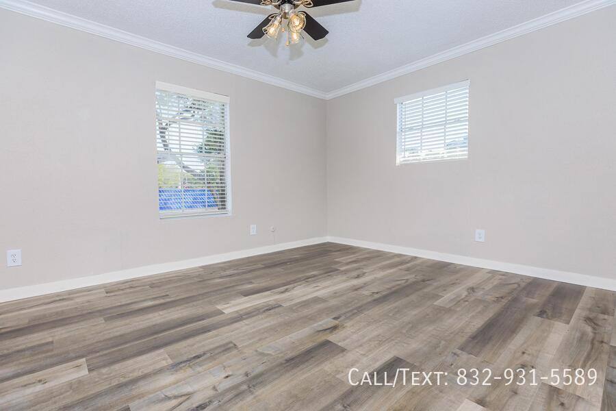 Apartment for rent at 2067 Spenwick Dr #APW, Houston, TX 77055