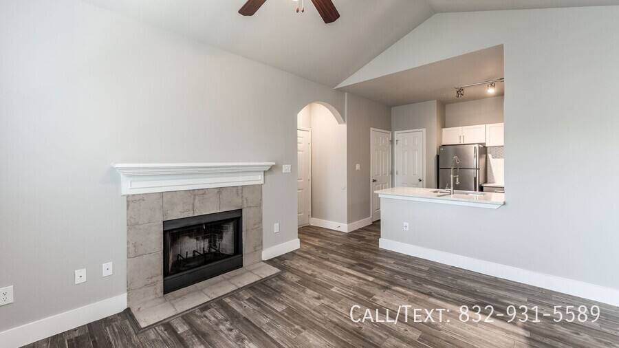 Apartment for rent at 25315 Borough Park Dr #ALX, Spring, TX 77380