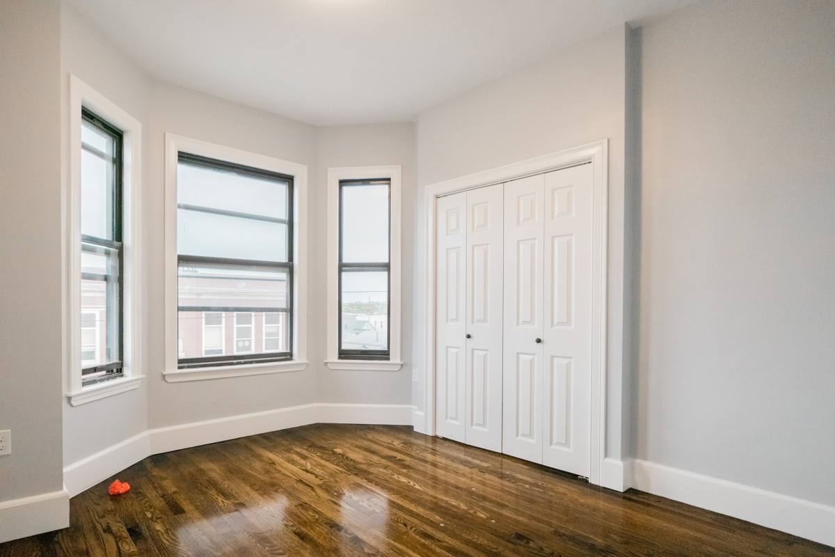 Apartment for rent at 344 Saratoga St #3, East Boston, MA 02128