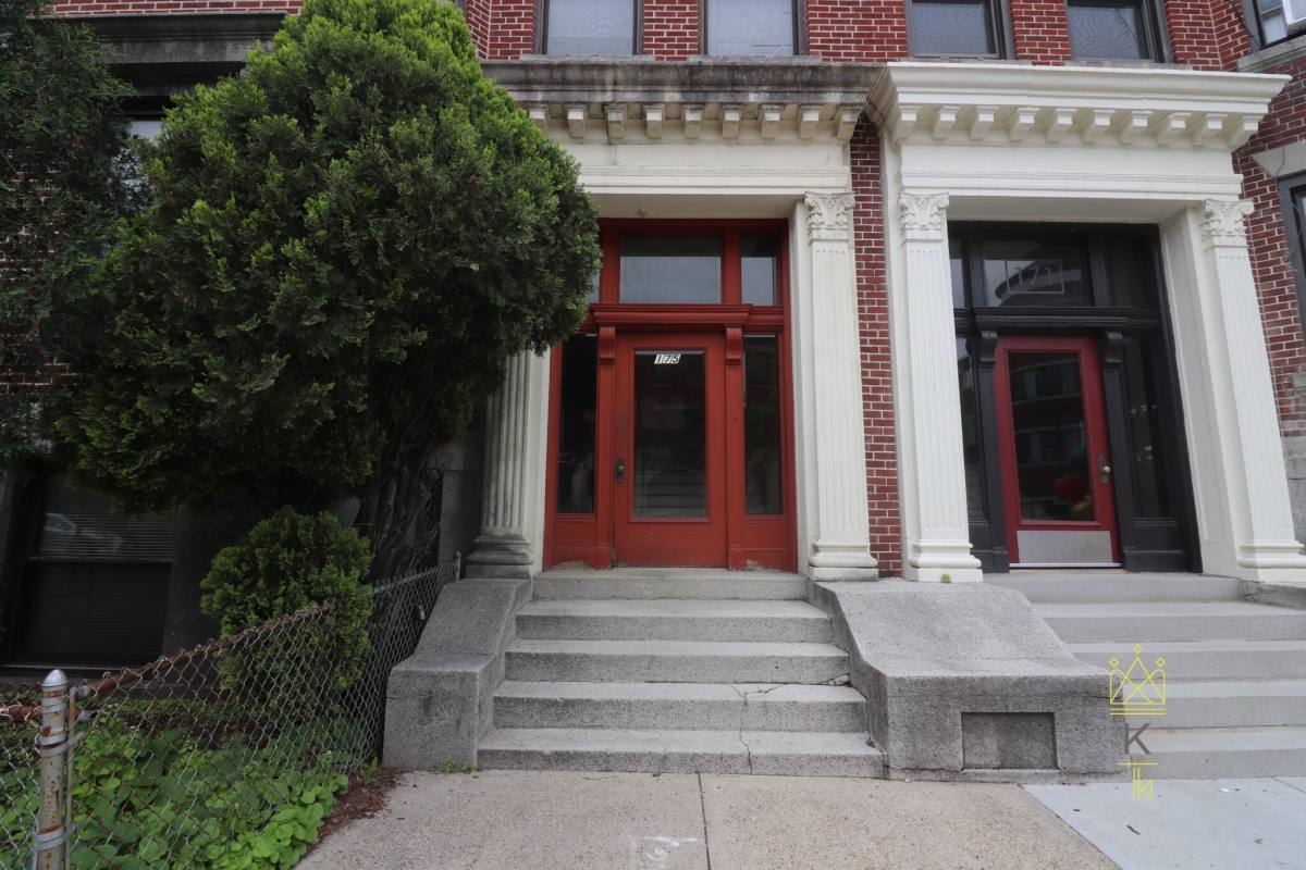 Apartment for rent at 175 Harvard St #3, Brookline, MA 02446