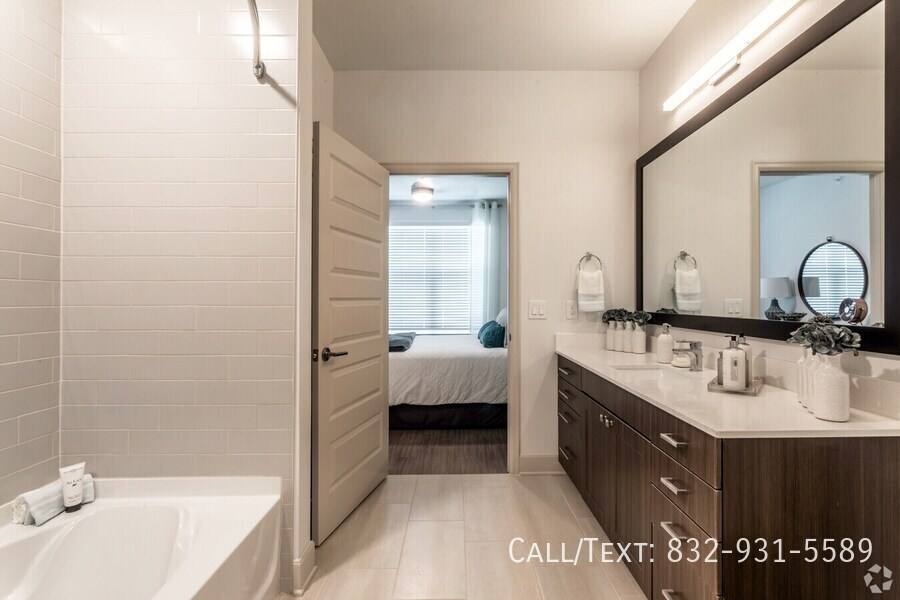 Apartment for rent at 11382 Boudreaux Rd #SL2, Tomball, TX 77375