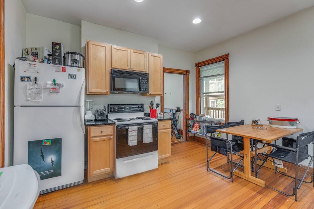 House for rent at 121 Calumet #2, Roxbury Crossing, MA 02120