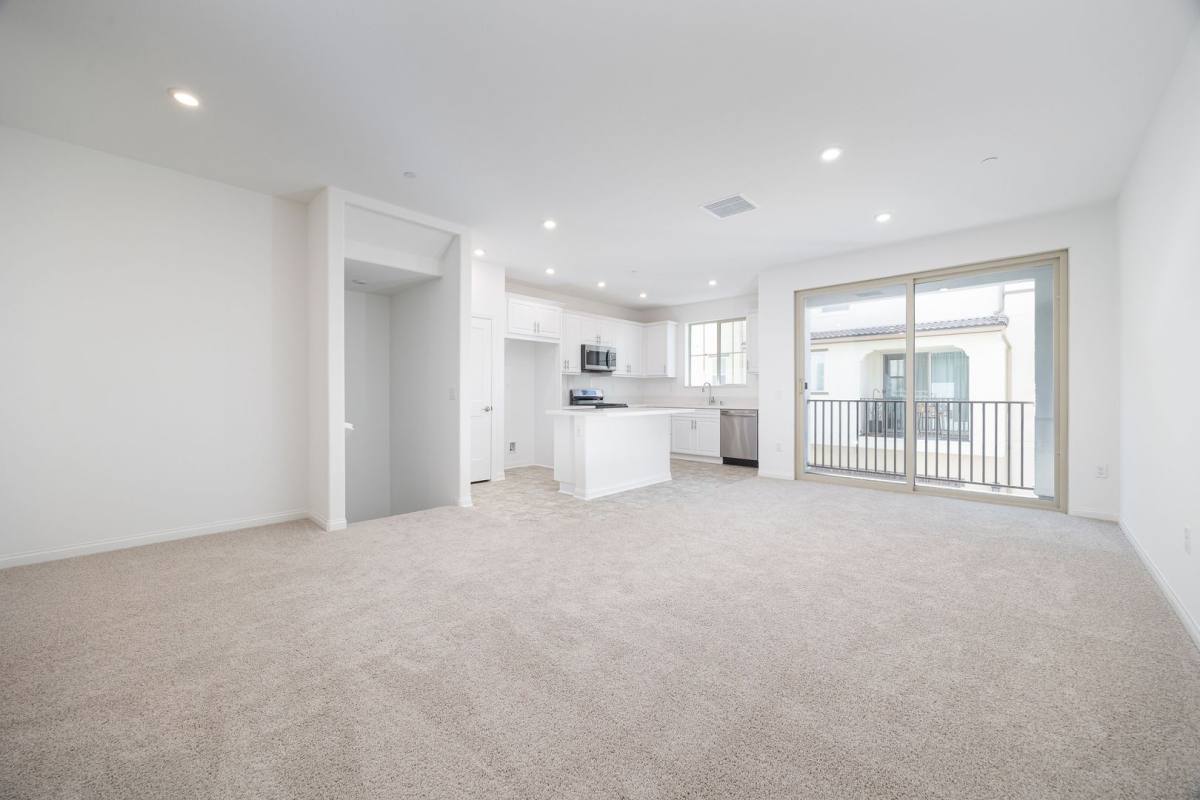 Townhouse for rent at 1749 Laurelwood Way, Oceanside, CA 92056