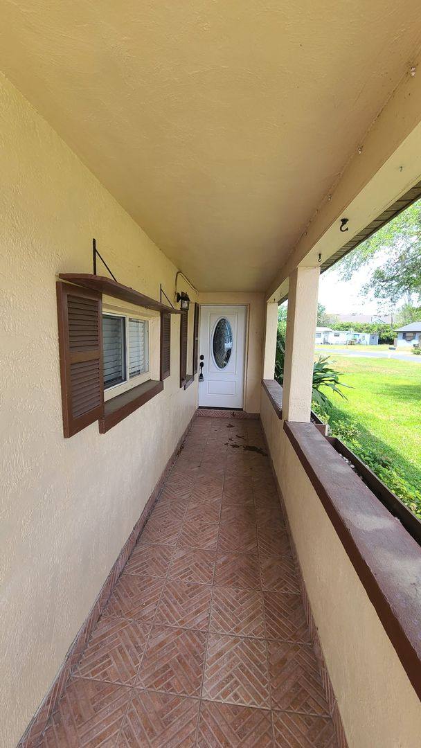 House for rent at 720 W Tropicana Court, Kissimmee, FL 34741