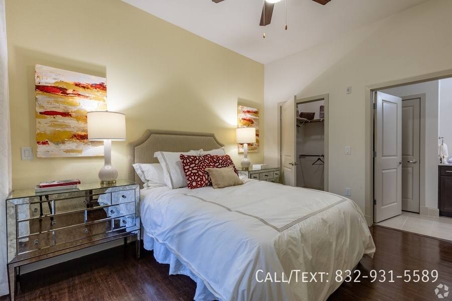 Apartment for rent at 14401 Mackilsee Lane #DWT2, Houston, TX 77079