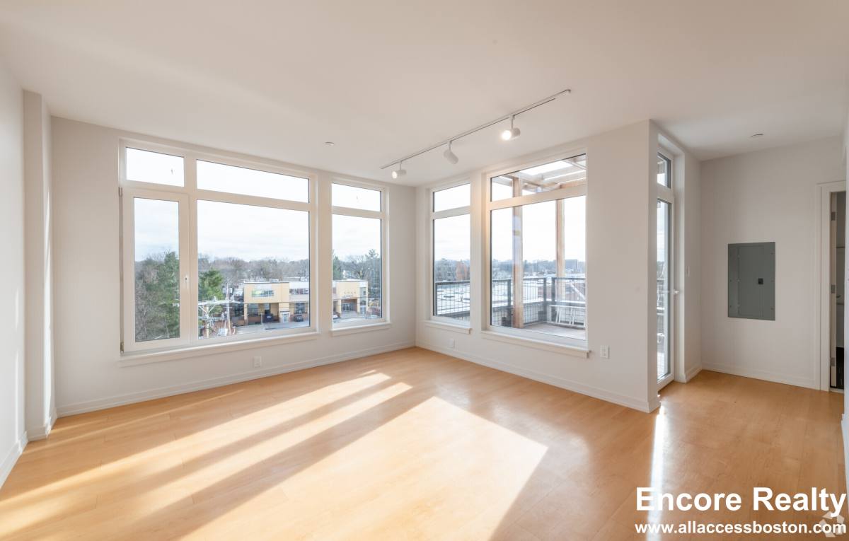 Apartment for rent at 77 New St #117, Cambridge, MA 02138