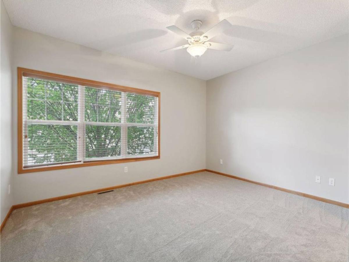 Townhouse for rent at 3314 Hazel Tr, Saint Paul, MN 55129