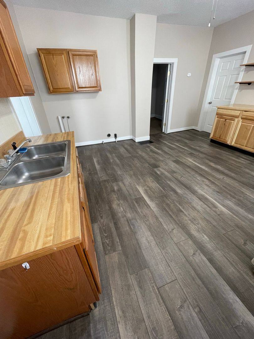 Apartment for rent at 934-936 W 5th St, Erie, PA 16507