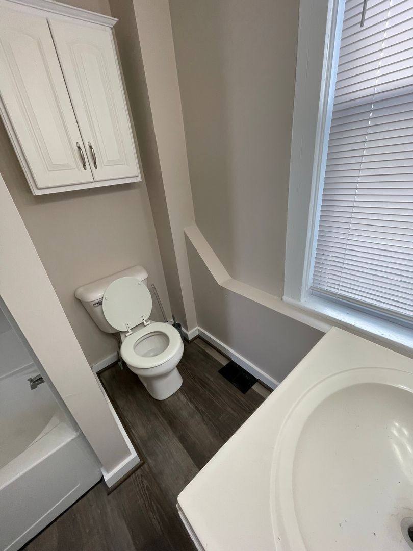 Apartment for rent at 934-936 W 5th St, Erie, PA 16507