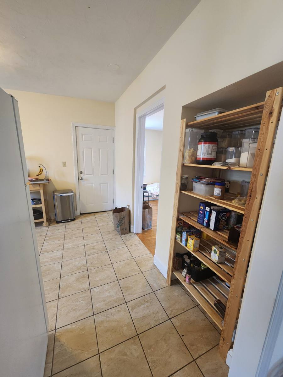 Apartment for rent at 331 Washington St #2, Somerville, MA 02143
