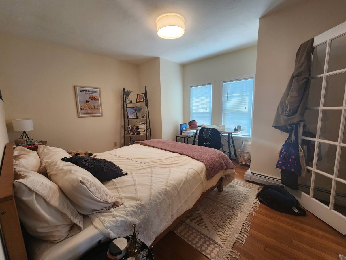Apartment for rent at 331 Washington St #2, Somerville, MA 02143