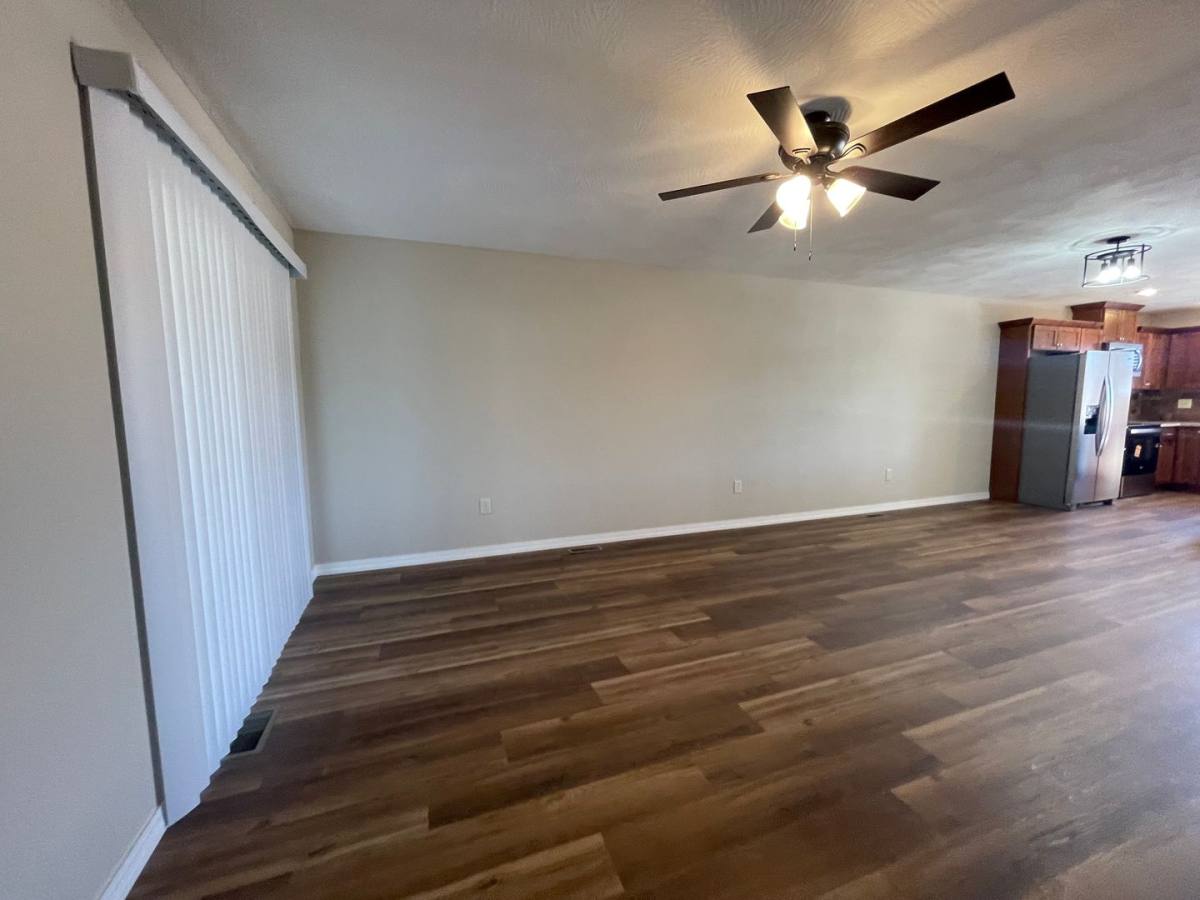 House for rent at 4 C St, Kimberling City, MO 65686