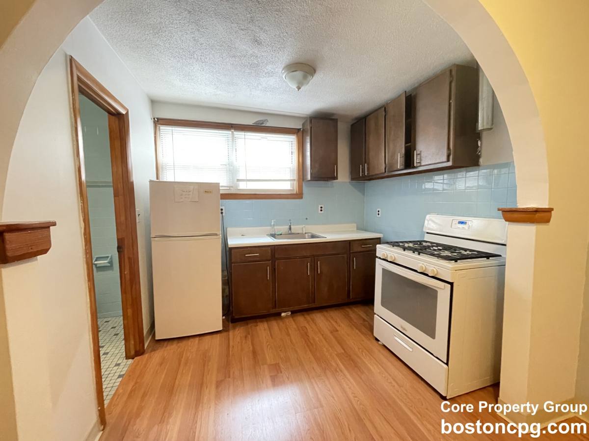 Apartment for rent at 64 Prince St #2, Boston, MA 02113