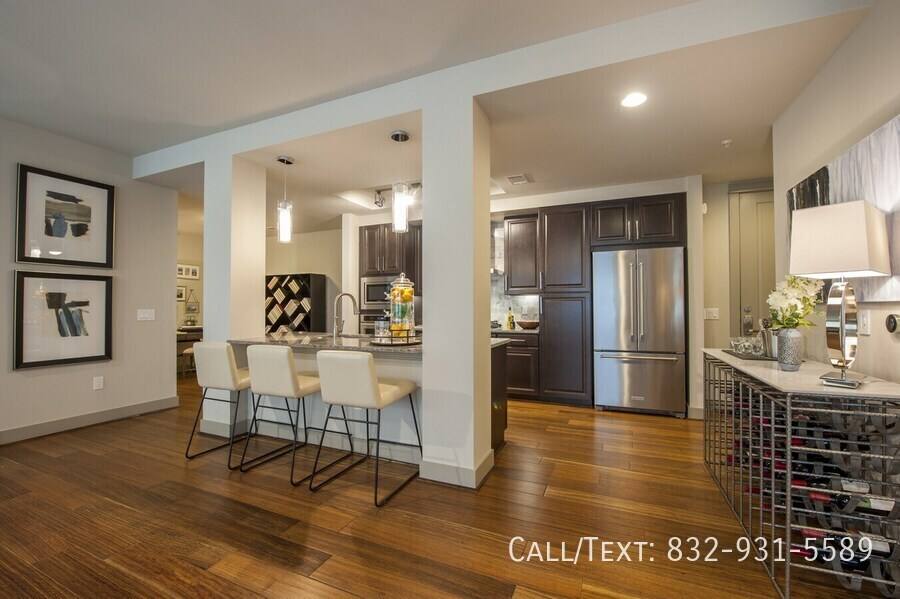 Apartment for rent at 408 S Gessner Rd #PRS2, Houston, TX 77024