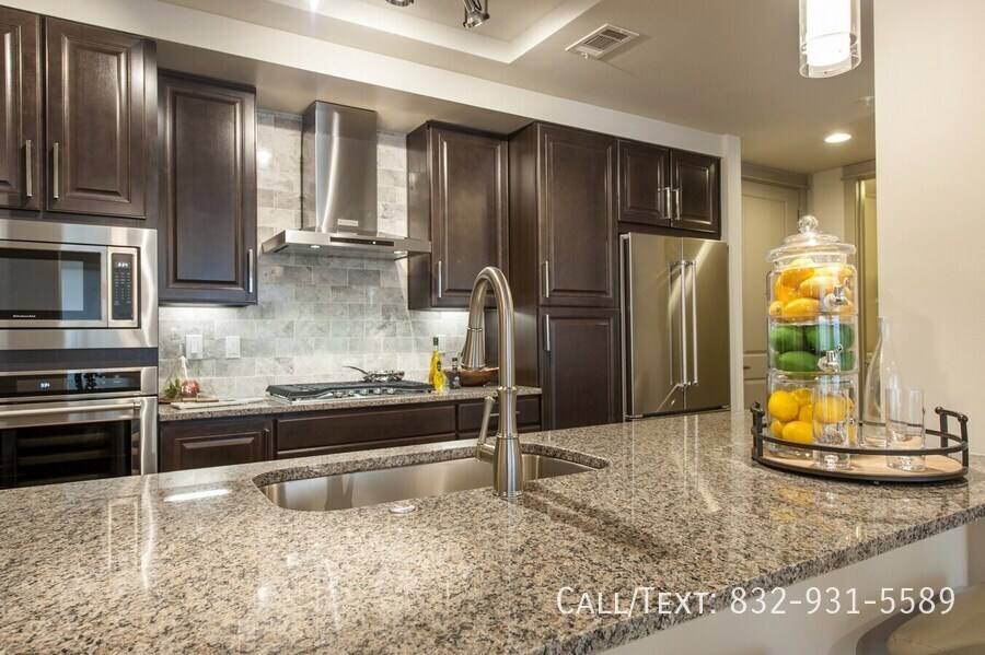 Apartment for rent at 408 S Gessner Rd #PRS2, Houston, TX 77024