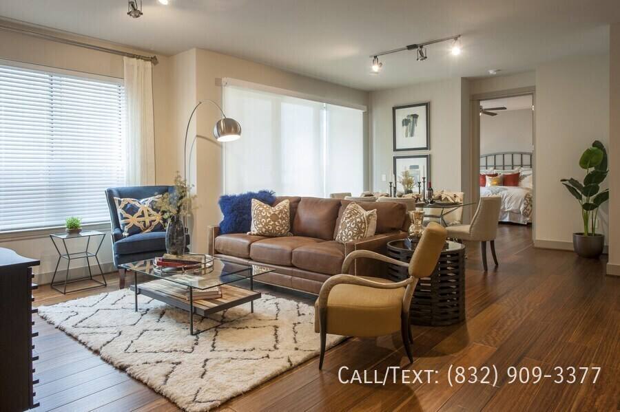 Apartment for rent at 408 S Gessner Rd #PRS2, Houston, TX 77024