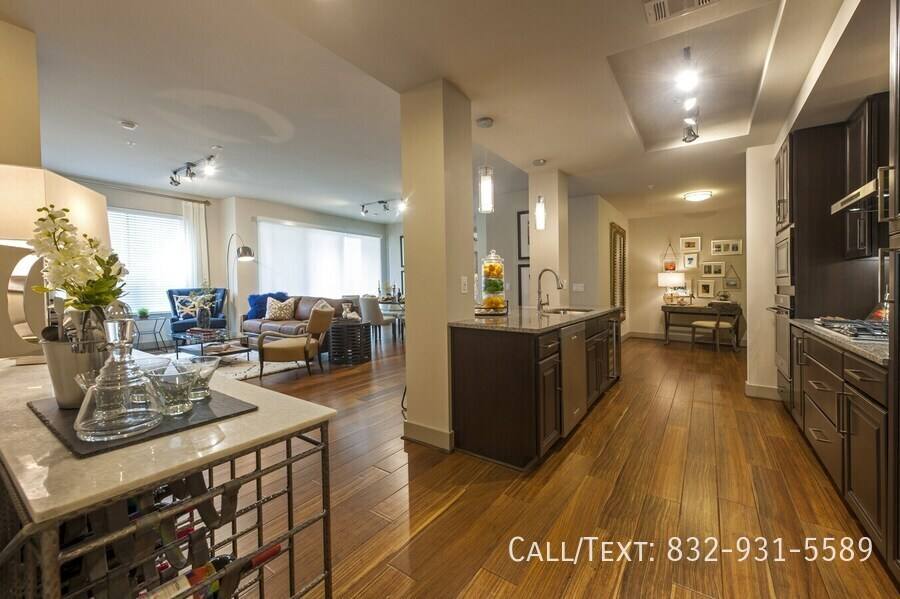 Apartment for rent at 408 S Gessner Rd #PRS2, Houston, TX 77024