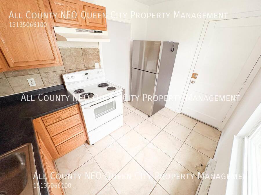 Apartment for rent at 2334 Davue #2, Dayton, OH 45406