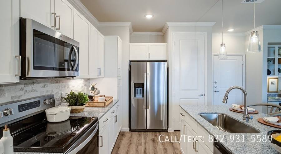 Apartment for rent at 3727 W Davis St #AW1, Conroe, TX 77304