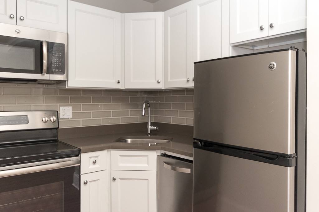 Apartment for rent at 815 Lakeside Place #P107, Chicago, IL 60640