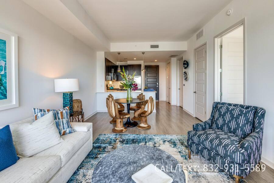 Apartment for rent at 1901 Lauderdale St #VM1, Houston, TX 77030