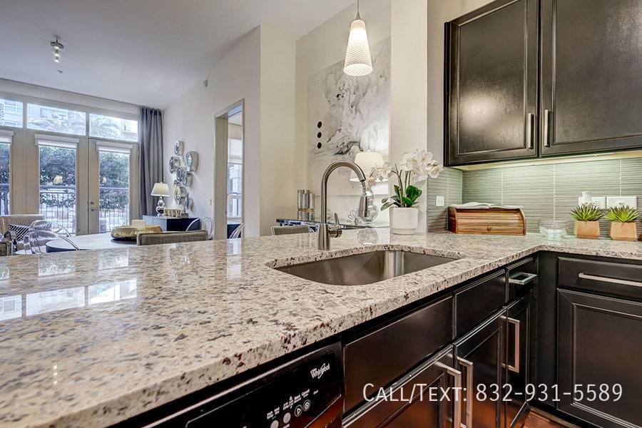 Apartment for rent at 3099 Yorktown St #WWP1, Houston, TX 77056