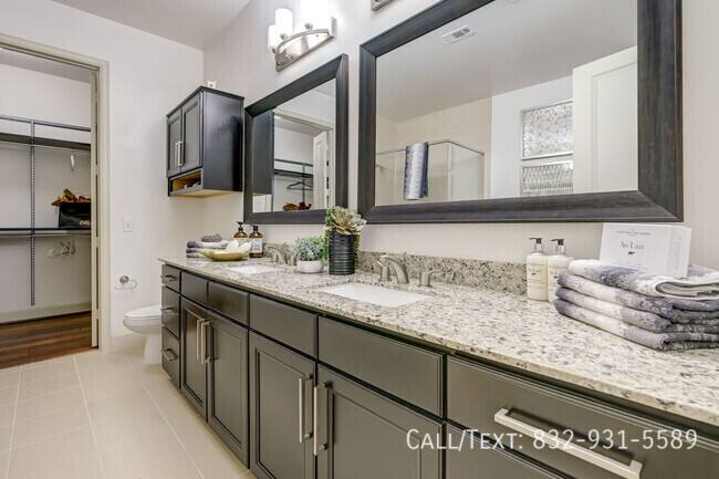 Apartment for rent at 3099 Yorktown St #WWP1, Houston, TX 77056