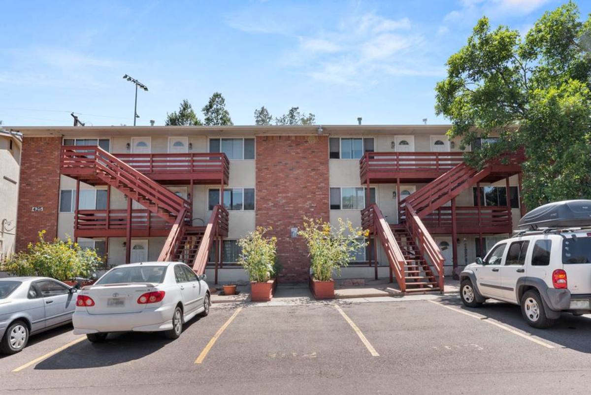 Apartment for rent at 421 - 425 E Fountain Place, Manitou Springs, CO 80829