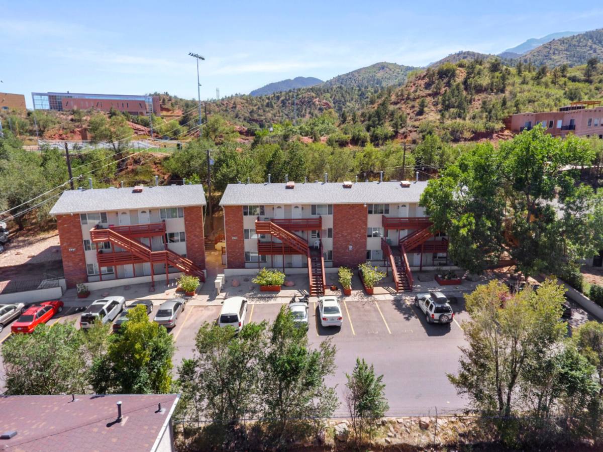 Apartment for rent at 421 - 425 E Fountain Place, Manitou Springs, CO 80829