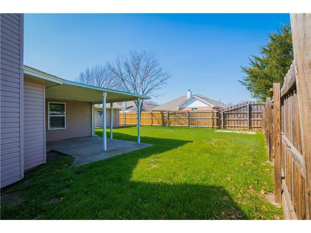 Apartment for rent at 1080 W Hills Terrace, Fort Worth, TX 76179